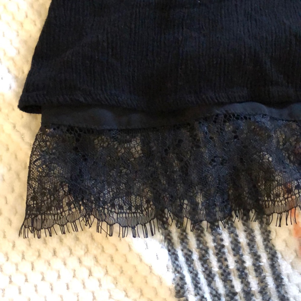 Tank - Picture 2 of 5